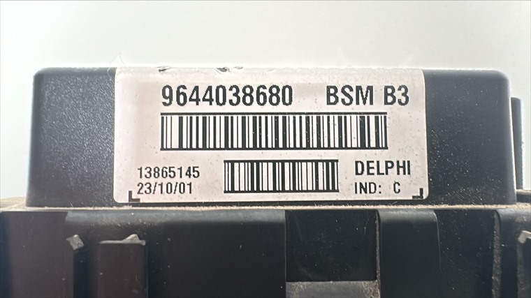 RECAMBIO para Citroen Xsara 2.0 HDI 66Kw (2001)