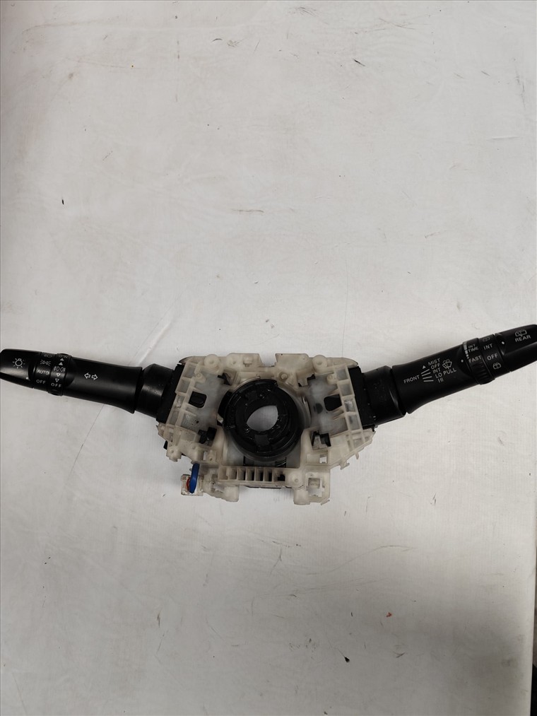 RECAMBIO para Peugeot 4007 2.2 HDI 1147Kw (2009)