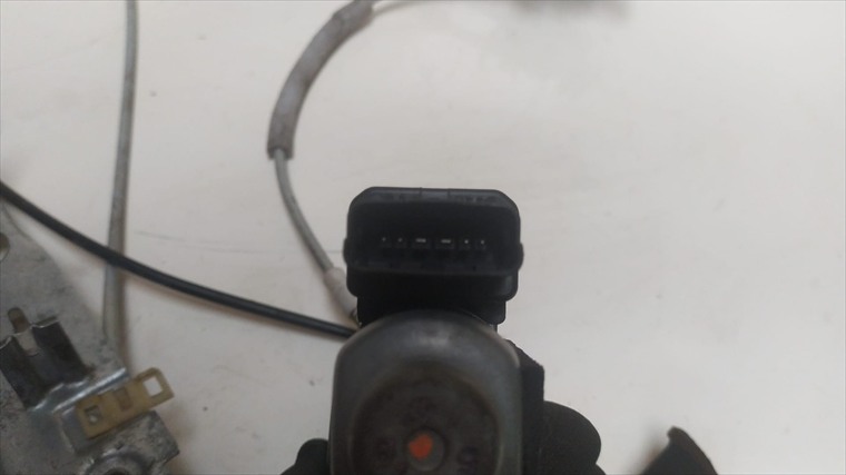 RECAMBIO para Renault Megane 1.6 GASOLINA 83Kw (2005)