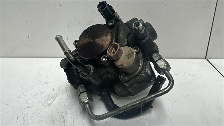 RECAMBIO para Toyota Corolla 2.2 CDI VERSO 100Kw (2005)