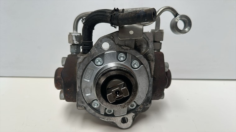 RECAMBIO para Toyota Corolla 2.0 CDI VERSO 93Kw (2010)