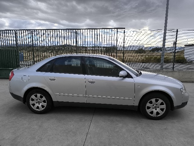 Audi A4 1.9 TDI AWX (2001)