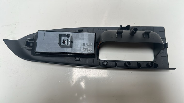 RECAMBIO para Volkswagen Touran 1.9 TDI 77Kw (2010)
