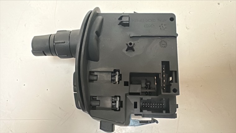 RECAMBIO para Renault Clio 1.2 GASOLINA 74Kw (2008)