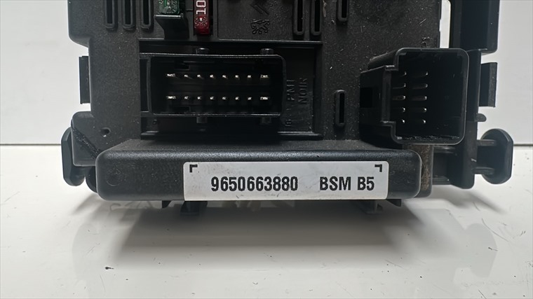 RECAMBIO para Fiat Ulysse 2.2 HDI 94Kw (2004)