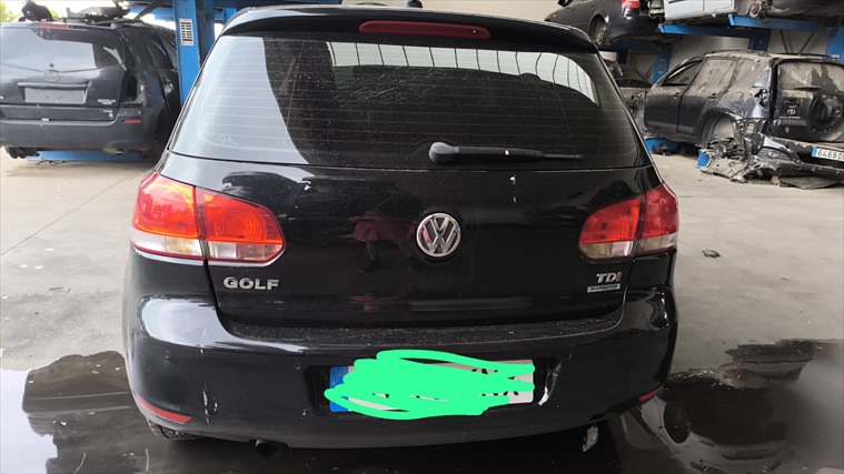 Volkswagen Golf 1.6 HDI VI DCAY (2012)