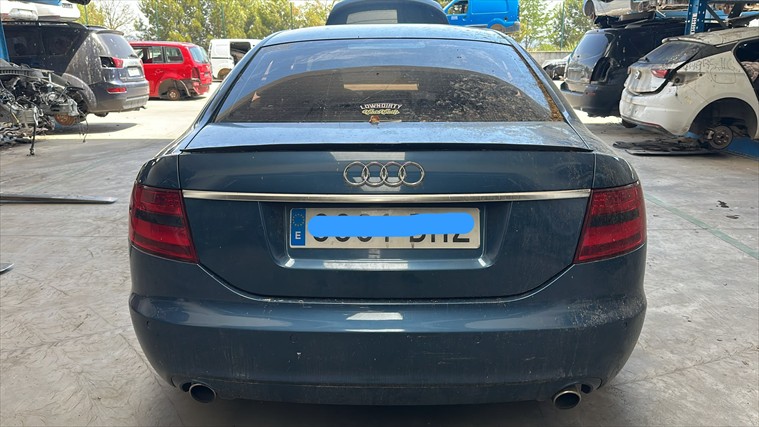 Audi A6 2.4 GASOLINA AUTOMATICO G BDW (2005)