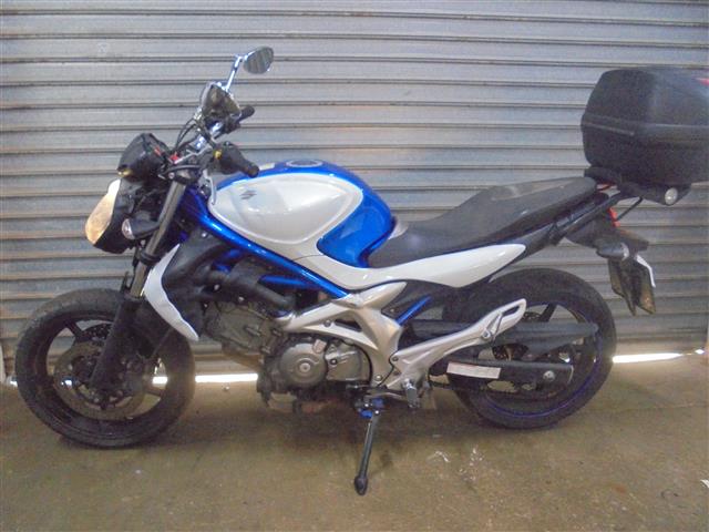 SUZUKI GLADIUS (P511) 650 53KW (2009)