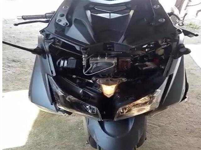 YAMAHA T-MAX 530 (J409E) ABS (2014)