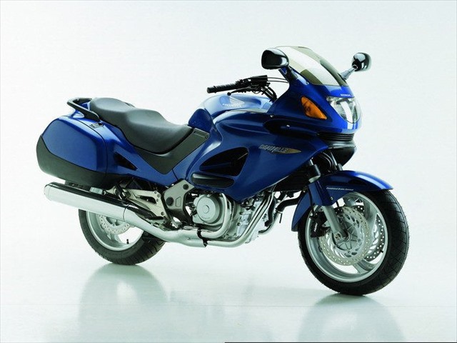 HONDA DEAUVILLE 650 (RC47E) . (2001)