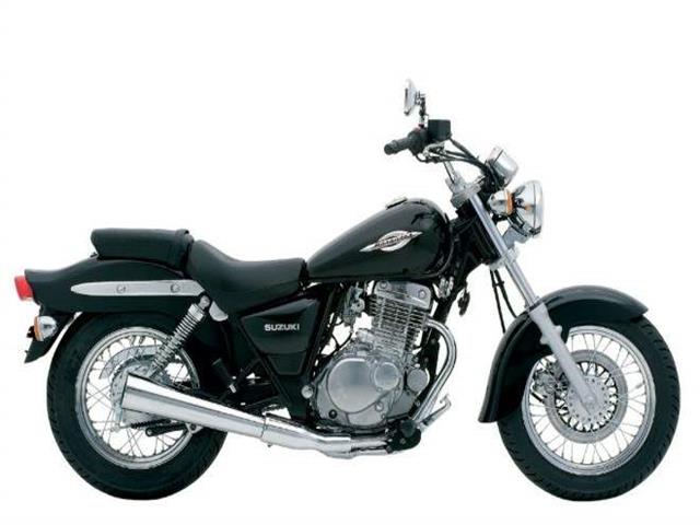 SUZUKI MARAUDER 250 . (2006)