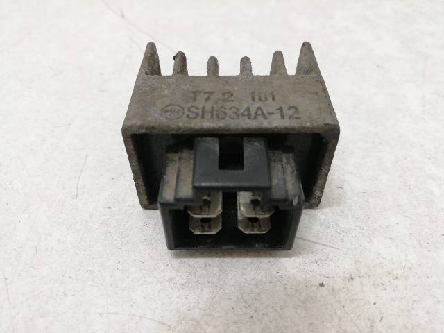 REGULADOR-CORRIENTE  HONDA SFX 50 (2000)