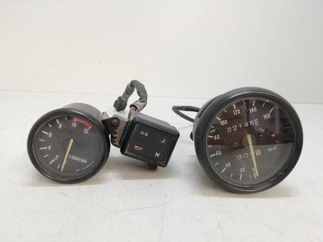 RELOJES-MARCADOR  YAMAHA TZR 50 ANTIGUA 4,47 (2000)