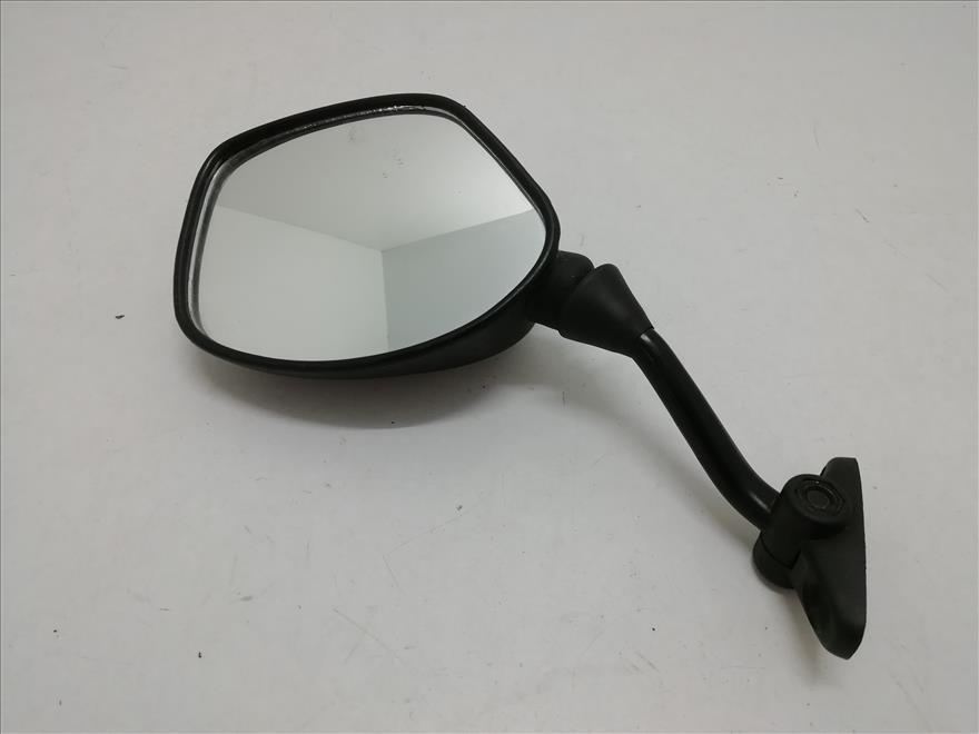 RETROVISOR-IZQUIERDO  SIN VEHICULO - UNIVERSAL