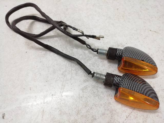 INTERMITENTES-TRASEROS  HYOSUNG GT 125 R 10,6 (2006)