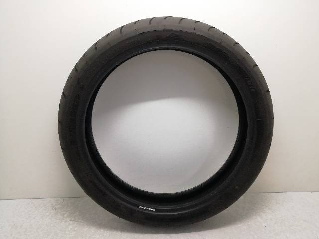 NEUMATICO-DELANTERO  YAMAHA FZS 600 FAZER 1998-2001 RJ02 69,9 (1999)