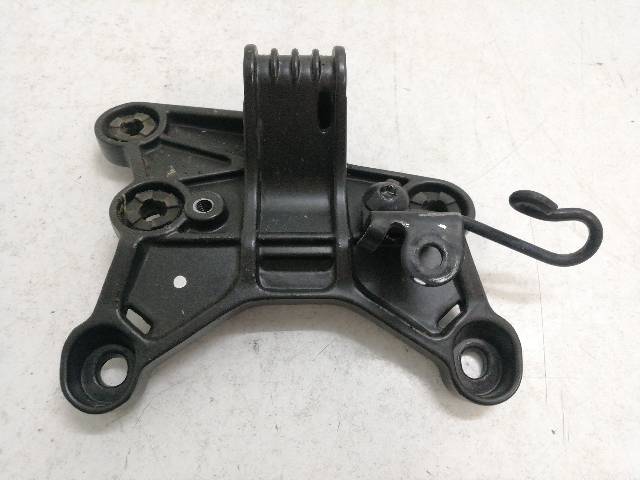 ARAÑA-SOPORTE-RELOJES  HONDA CB 650 R RH02 35KW (2022)