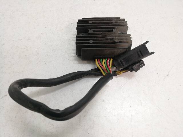 REGULADOR-CORRIENTE  BMW F 650 CS SCARVER K14 37 (2002)