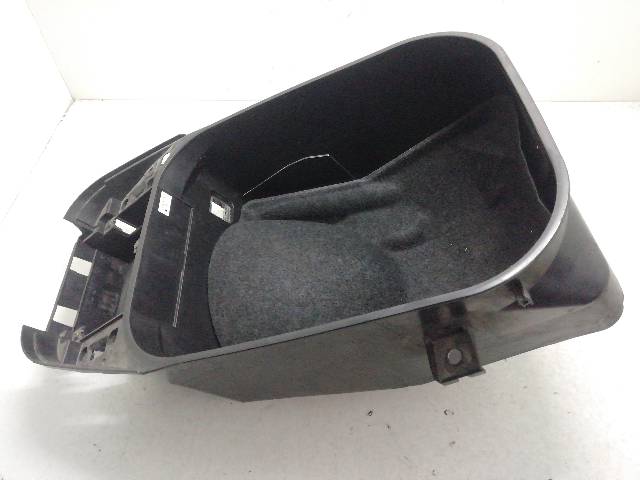 MALETERO-ASIENTO  YAMAHA T-MAX 500 (XP 500 SJ03) 32,6 (2006)