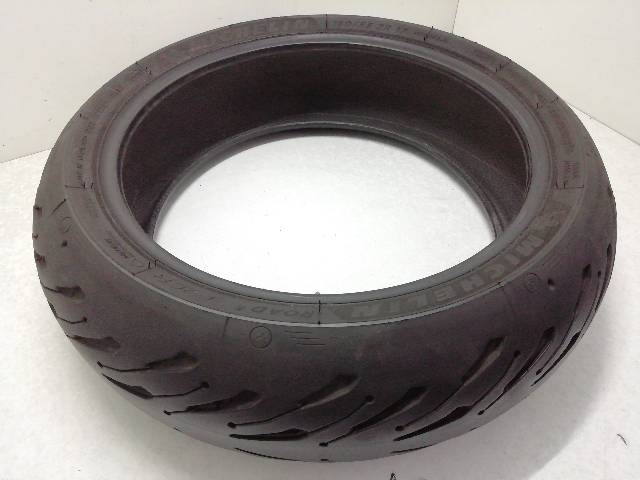 NEUMATICO-TRASERO  YAMAHA MT 07 ABS (MTN690-U) 35 (2021)