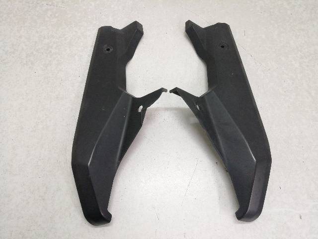 EMBELLEDORES-INTERIORES-CARENADO  YAMAHA FZS 600 FAZER 1998-2001 RJ02 69,9 (1999)