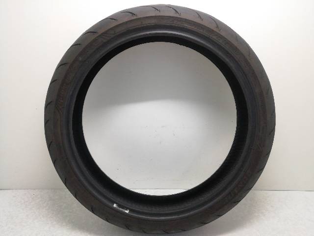 NEUMATICO-DELANTERO  HONDA CB 650 R RH02 35 (2022)