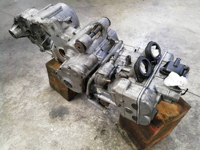 MOTOR  SUZUKI BURGMAN 650 ABS AN650 PC40 40,50 (2004)
