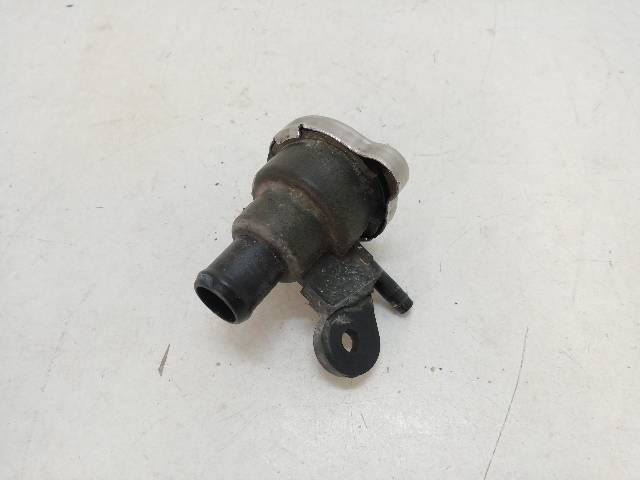 TAPON-RADIADOR  DAELIM ROADWIN 125 BA8/B/LS 10,9 (2009)
