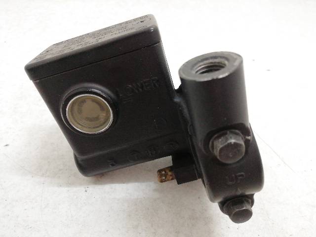 BOMBA-FRENO-DELANTERO  SUZUKI BURGMAN 200 UH200 (2009)