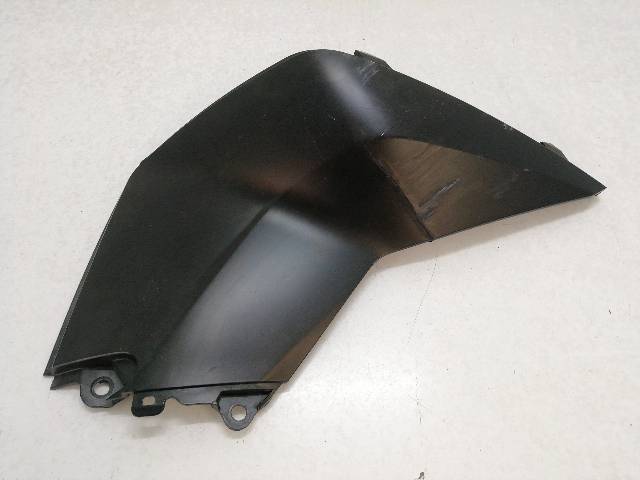 CUBRE-DEPOSITO-DERECHO  KTM DUKE 125 ABS (2013)