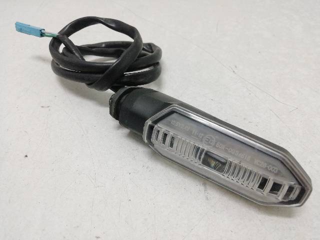 INTERMITENTE-TRASERO-DERECHO  HONDA CB 650 R RH02 35 (2022)