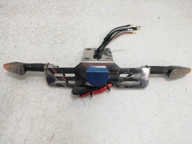 PORTAMATRICULA  YAMAHA R6 RJ03 88,2 (2001)