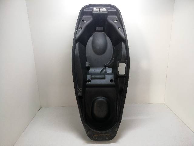 MALETERO-ASIENTO  KYMCO SUPER DINK 125 (2010)