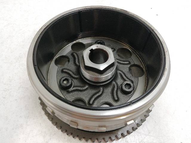 VOLANTE-MAGNETICO  SUZUKI BURGMAN 250 AN250 16,9 (2007)
