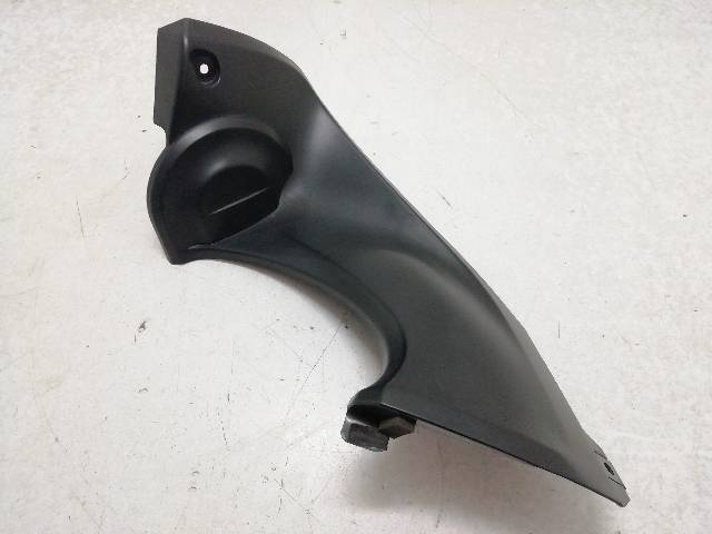 CARENADO-INTERIOR-DERECHO  YAMAHA R6 RJ03 88,2 (2001)