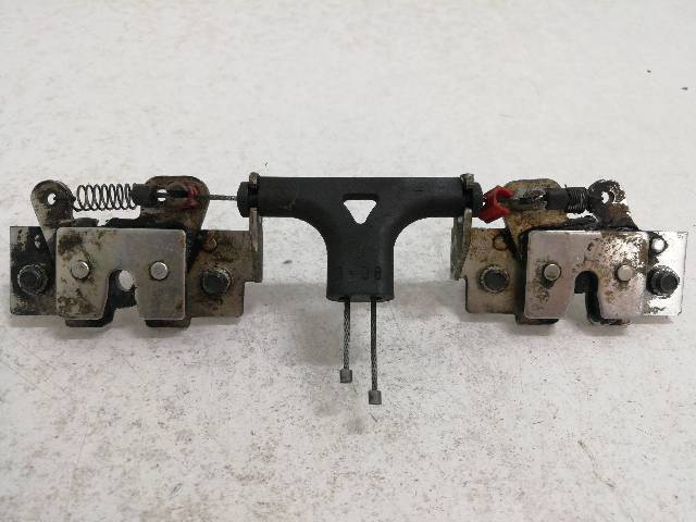 CERRADURA-ASIENTO  YAMAHA X-MAX 250 (YP250R SG16) 15 (2009)