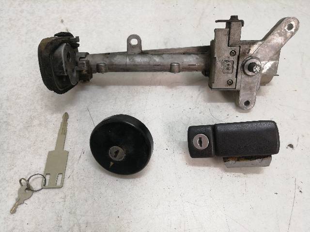 JUEGO-COMPLETO-CERRADURAS  SUZUKI BURGMAN 650 ABS AN650 PC40 40,50 (2004)