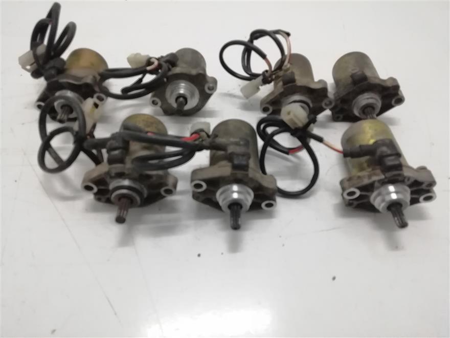 MOTOR-ARRANQUE  SUZUKI KATANA 50 AGUA Y DISCO (2004)