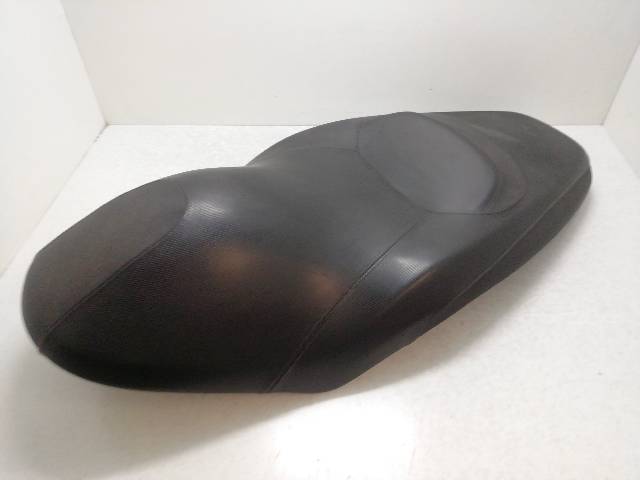 ASIENTO-PILOTO  YAMAHA X-MAX 125 YP125R SE32 10,36 (2008)