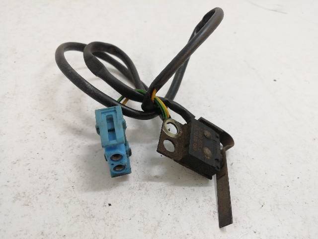 SENSOR-FRENO-TRASERO  BMW F 650 GS R-13 37 (2000)