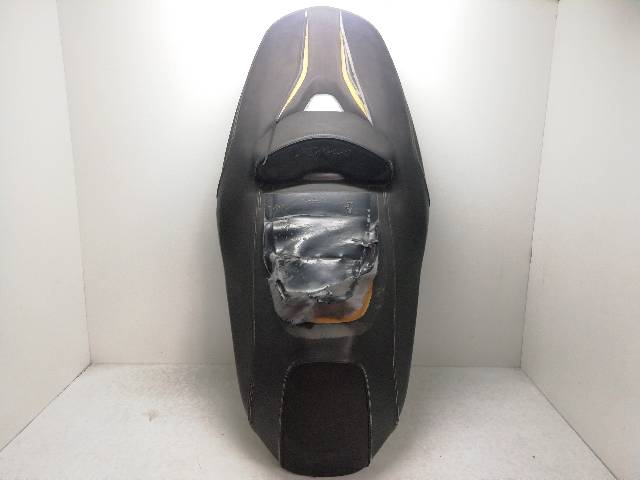 ASIENTO-PILOTO  YAMAHA X-MAX 125 YP125RA 10,55 (2015)
