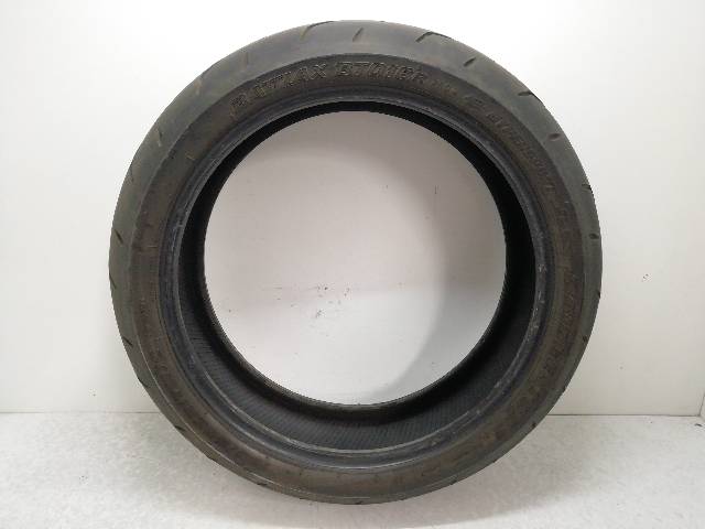 NEUMATICO-TRASERO  YAMAHA R6 RJ03 88,2 (2001)
