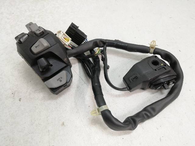 PIÑA-LUCES  HONDA FORZA 350 NSS350A 21,50 (2022)