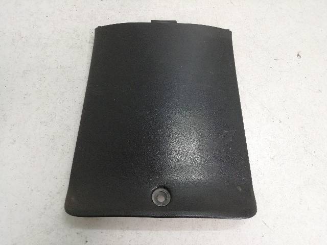 CHAPA-BAJO-ASIENTO  YAMAHA T-MAX 500 (XP 500 SJ03) 32,6 (2006)