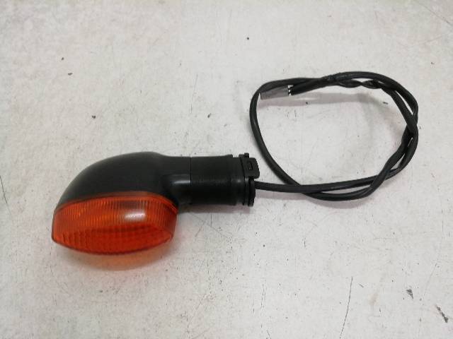 INTERMITENTE-TRASERO-IZQUIERDO  YAMAHA FZ6 FAZER 600 2004-2006 RJ07 72 (2006)