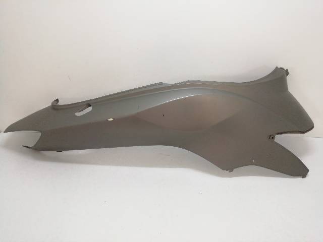 CHAPA-TRASERA-DERECHA  HONDA SH 150 SCOOPY KF04 11,6 (2004)