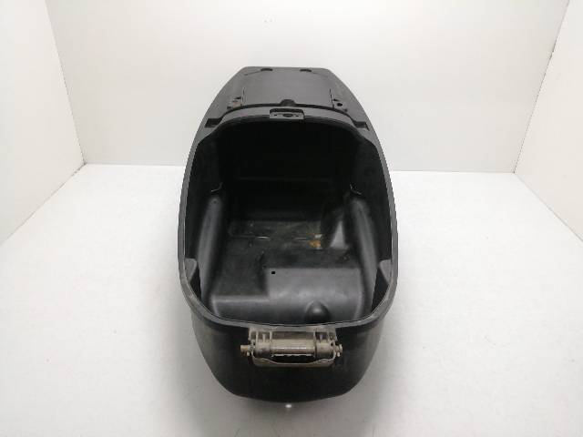 MALETERO-ASIENTO  MALAGUTI PHANTOM 250 MAX (2005)