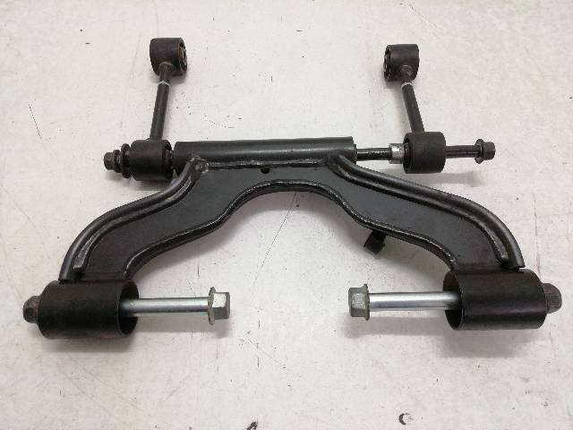 SOPORTE-MOTOR  YAMAHA X-MAX 125 YP125RA 10,55 (2015)