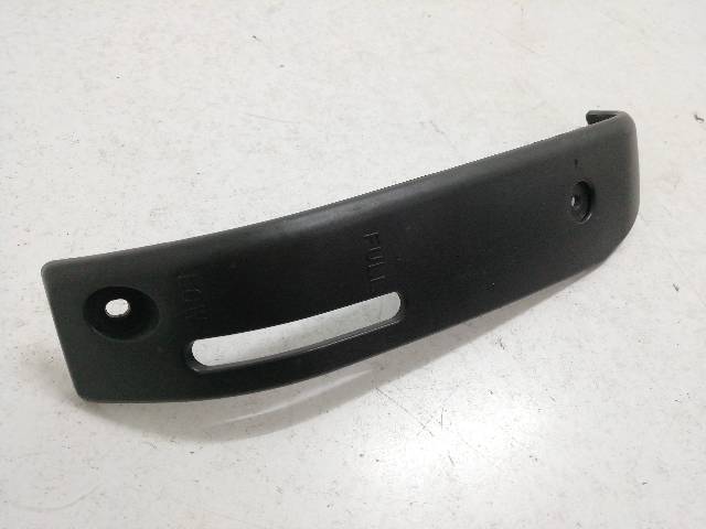 EMBELLECEDOR-DEPOSITO-AGUA  YAMAHA R6 RJ03 88,2 (2001)