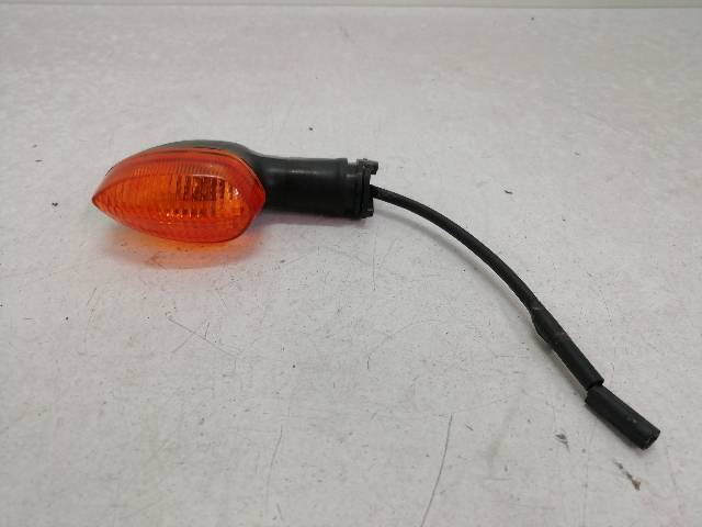 INTERMITENTE-DELANTERO-DERECHO  YAMAHA FZ6 FAZER 600 2004-2006 RJ07 72 (2006)